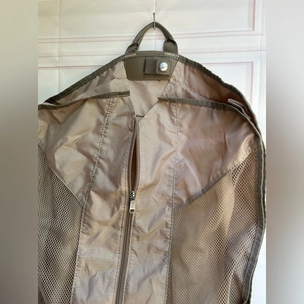 Khaki Garment Bag with Zipper 39” x 20” New